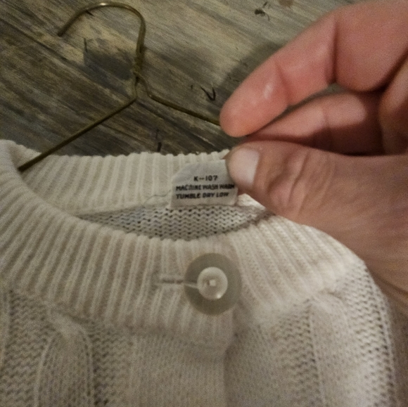Vintage Acrylic 80s Sweater - Picture 3 of 3